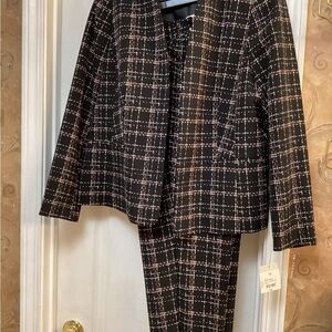 Liz Claiborne Black and Tan Plaid Ankles Pants set size 18